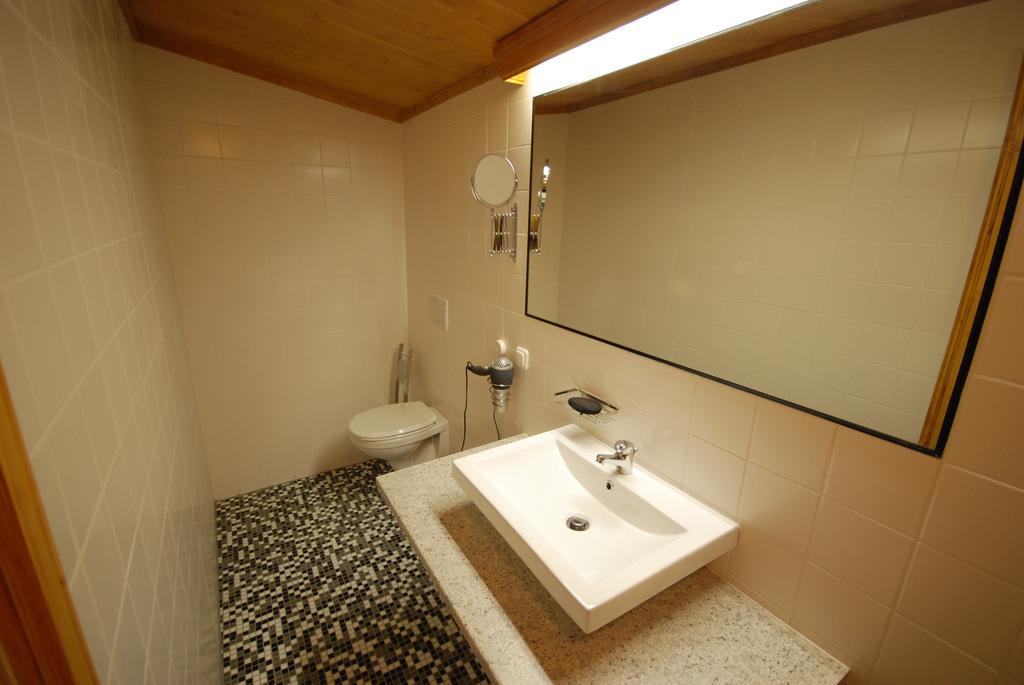 Moving Rooms Wimpassing Camera foto