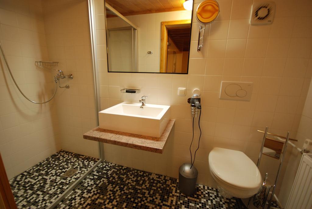 Moving Rooms Wimpassing Camera foto